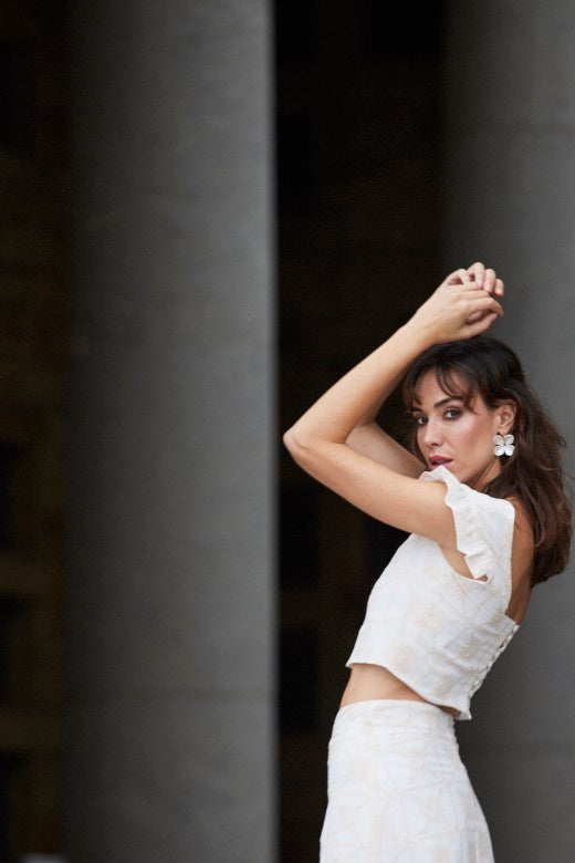 Top corto Jurinea con volantes en las mangas blanco