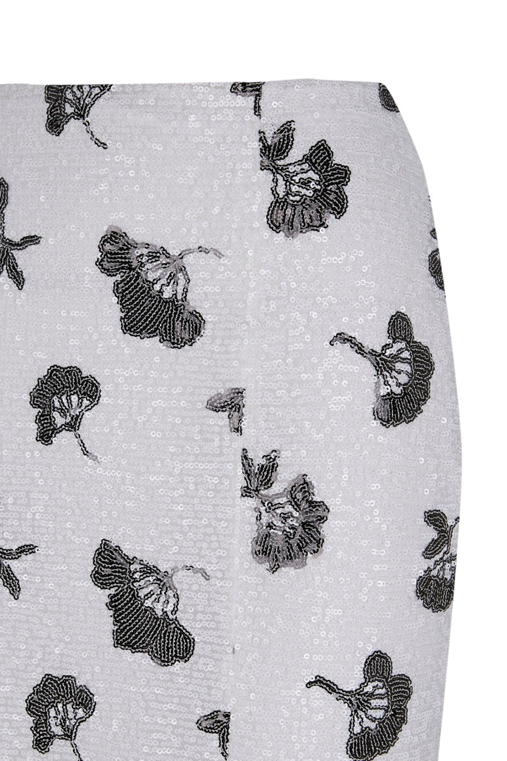 Endrina midi skirt with side slit and floral print