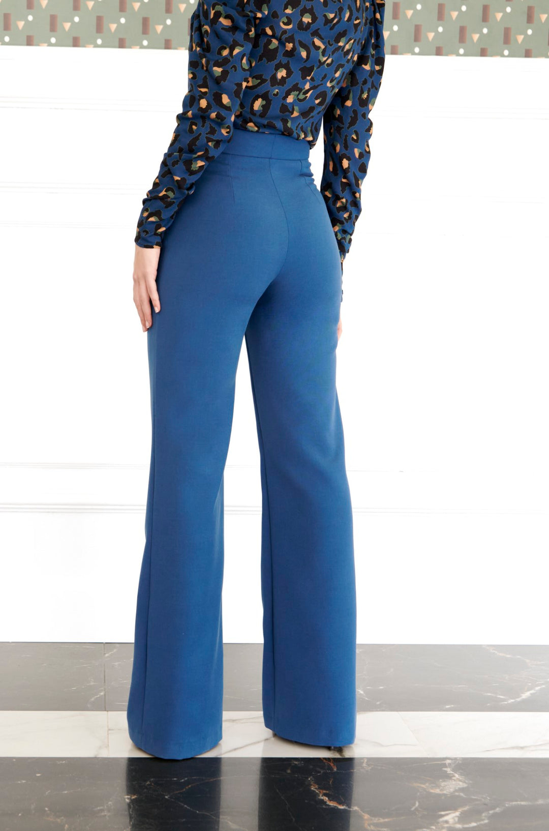 Basic straight trousers in blue