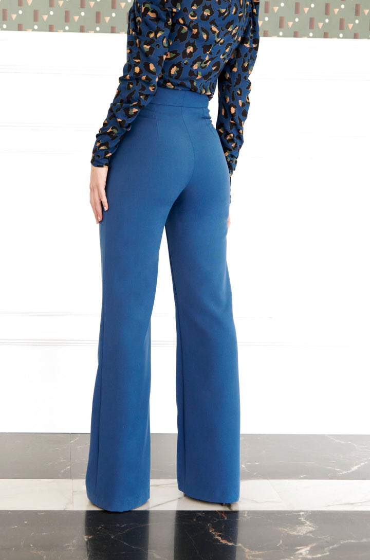 Basic straight trousers in blue