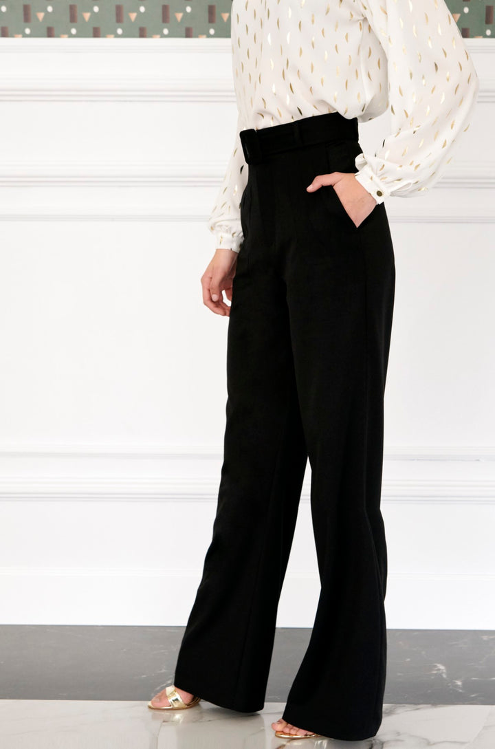 Pantalón recto Queen negro