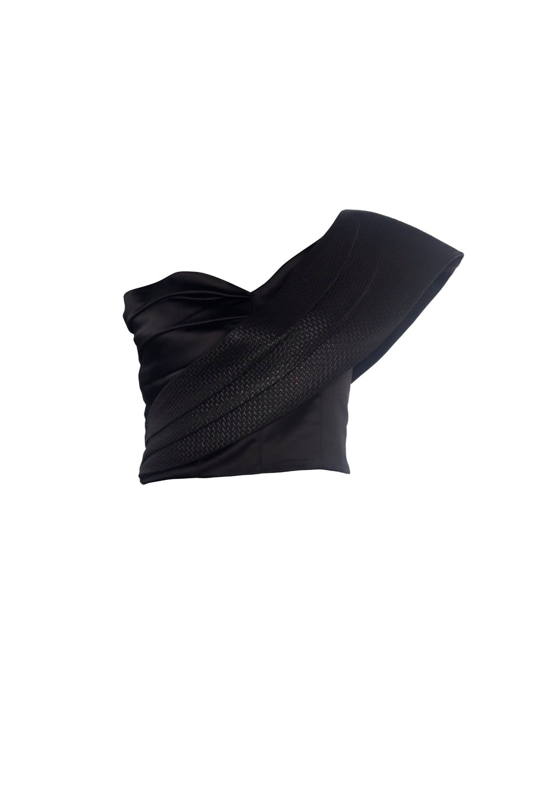 Pieris black asymmetric top
