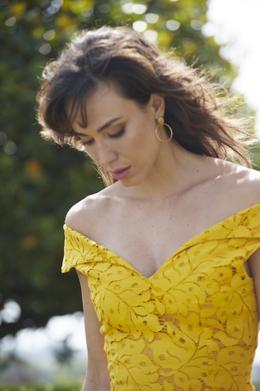 Vestido midi  Albar amarillo de encaje amarillo