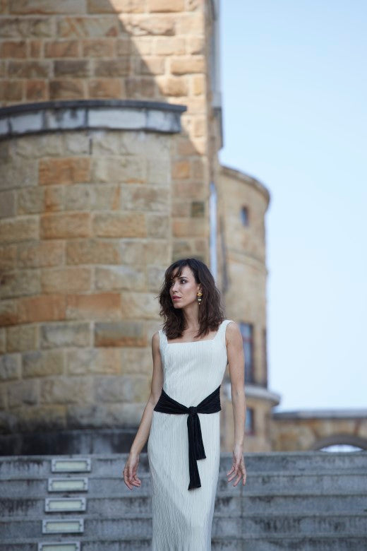 Vestido largo Armeria de escote cuadrado bicolor