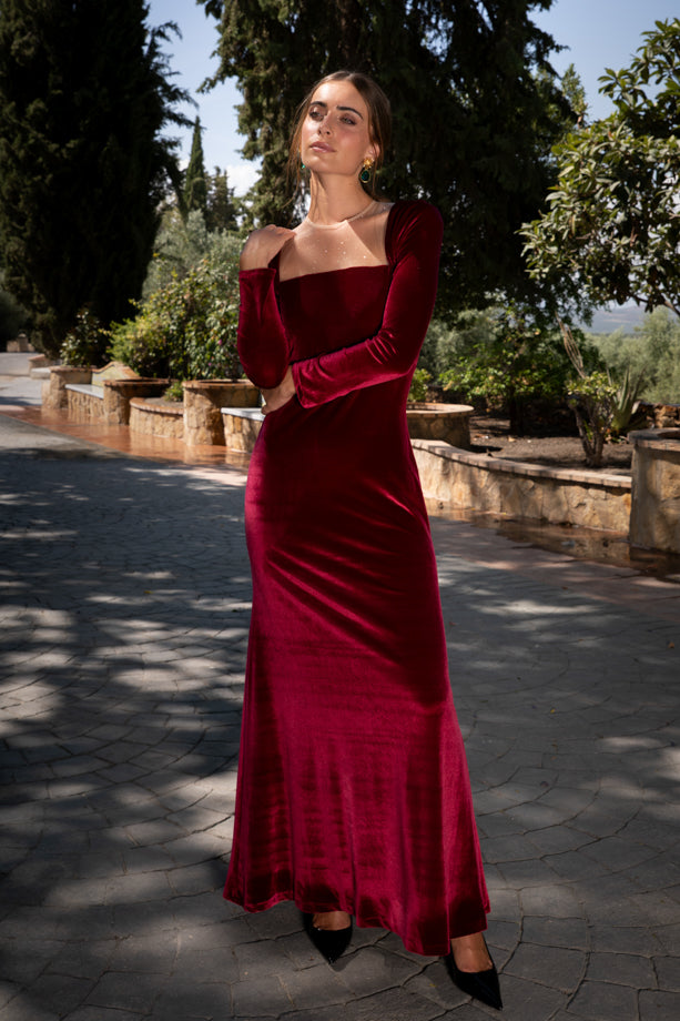 Vestido largo Eterna de terciopelo rojo burdeos