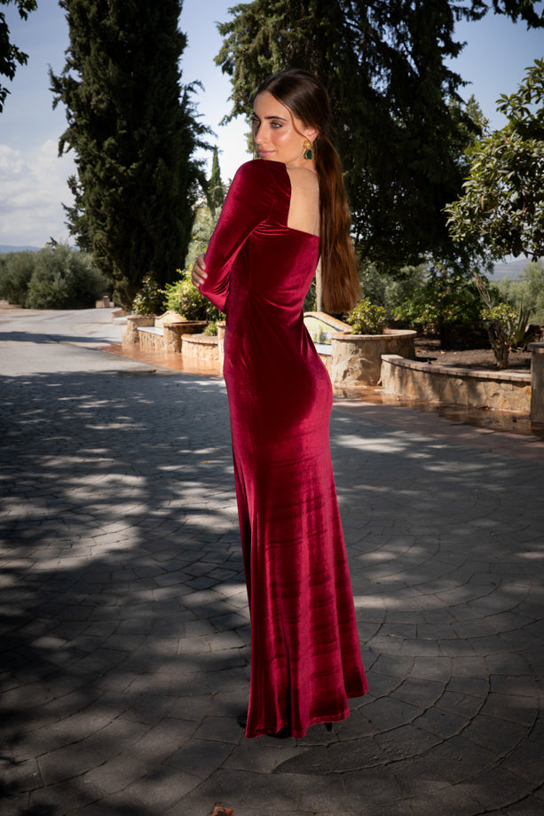 Vestido largo Eterna de terciopelo rojo burdeos