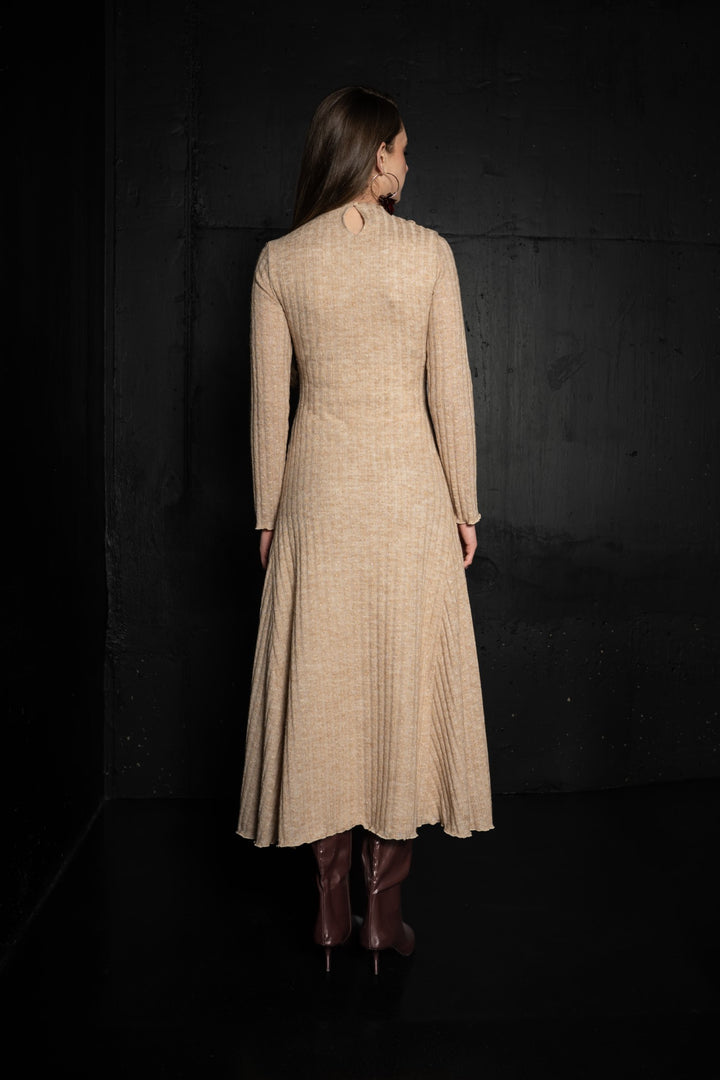 Vestido frunces Arenisca marrón